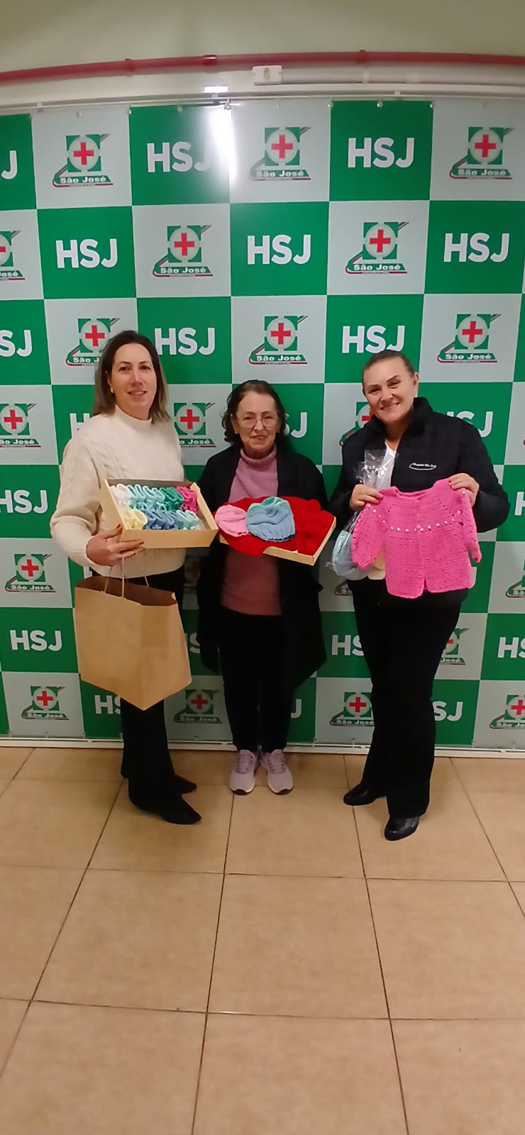 Doação de roupas aquece o HSJ