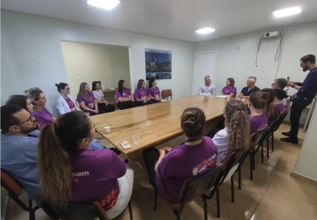 Hospital São José recebe Deputado Estadual Fabiano da Luz